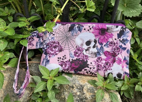 Handmade by Lucky Burrito Skull and Roses fabric purple, zippered wristlet bags (clutch)