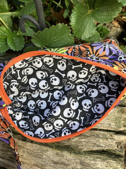 Handmade by Lucky Burrito featuring flower skulls fabric, zippered wristlet bags (clutch)