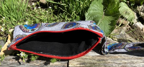 Handmade by Lucky Burrito American Beauty Grateful Dead licensed fabric, zippered wristlet bags (clutch)