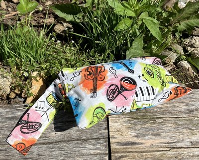 Musical motif  zippered wristlet bags (clutch) M