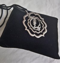  Grateful Dead stealie pendant necklace
